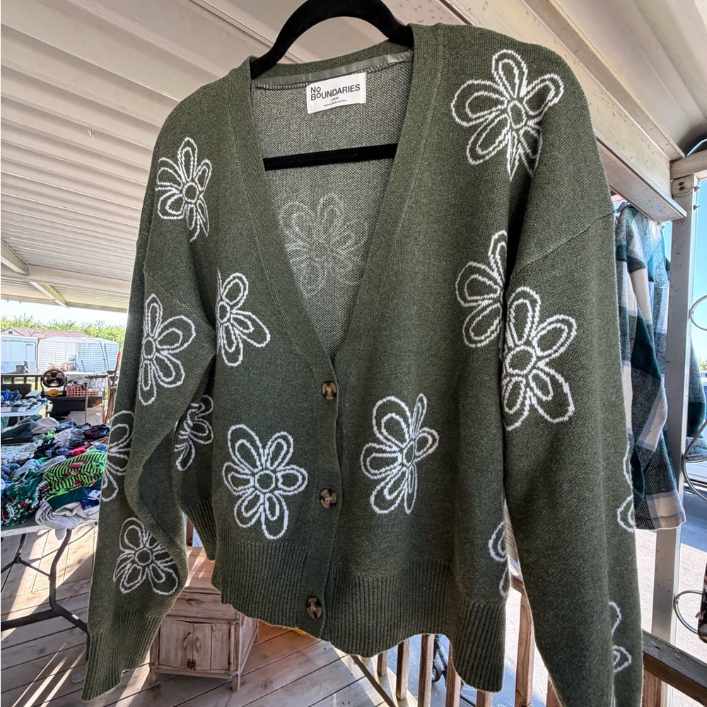 No Boundaries Olive Green Floral Button-Up Cardigan Sweater